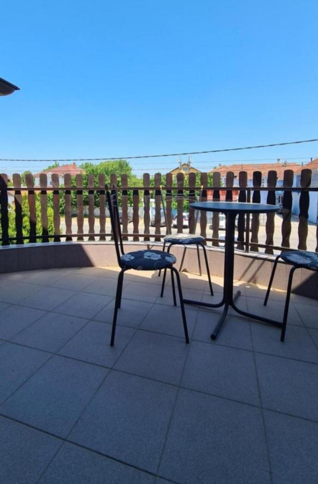 Lux Apartments With Pool Dex Zemun Polje 외부 사진